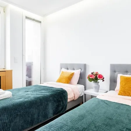 Apartament Mango Center *